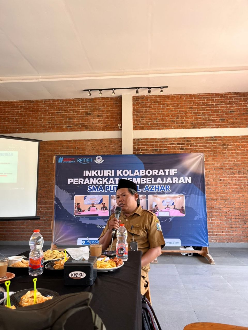 SMA PUTRA AL AZHAR - Kegiatan Inquiry Kolaboratif Guru (1)